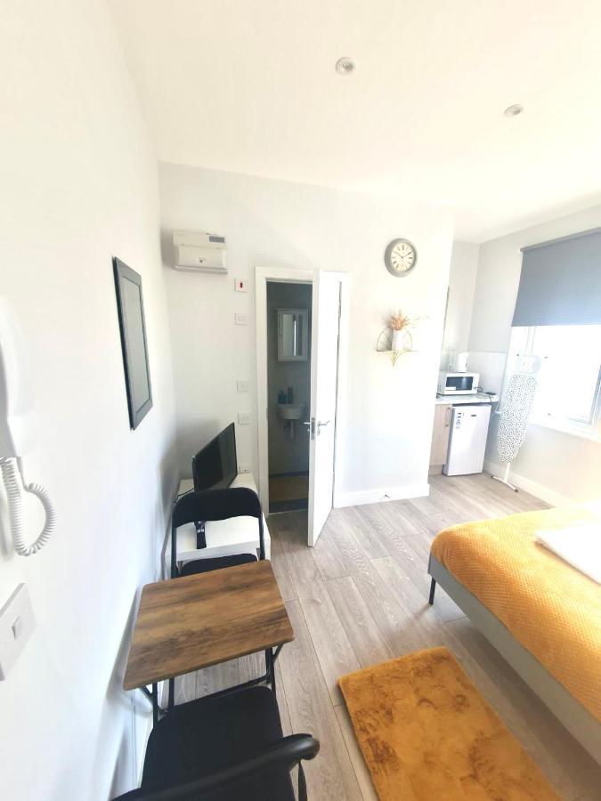 Southall Suites By Gh Stays Buitenkant foto